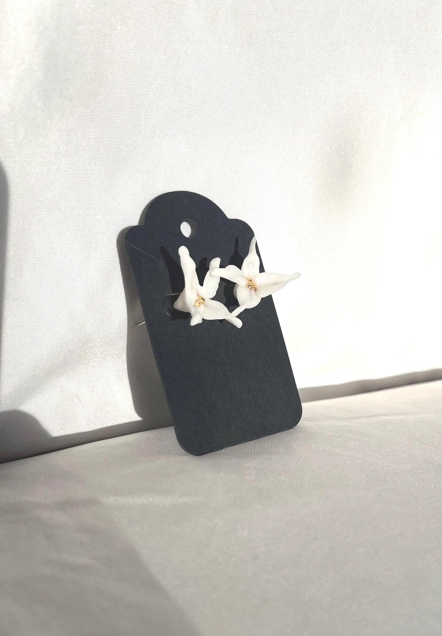 Delicate Flower Earrings, Feminine Gold-Plated Wedding Jewelry