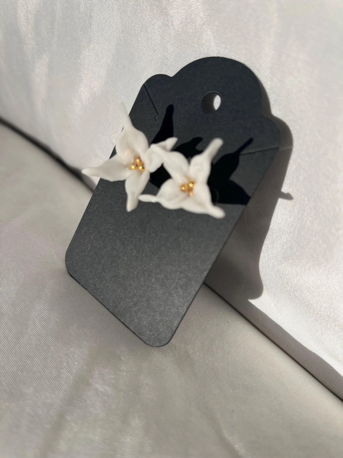 Delicate Flower Earrings, Feminine Gold-Plated Wedding Jewelry